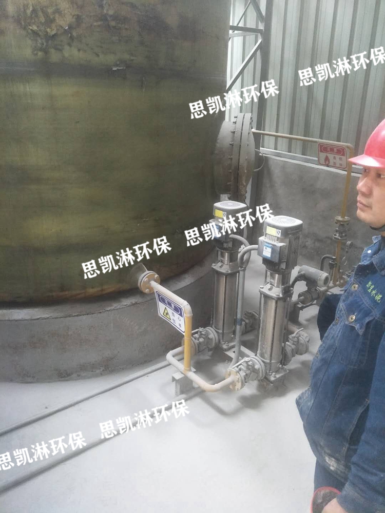 分解炉脱硝喷枪安装